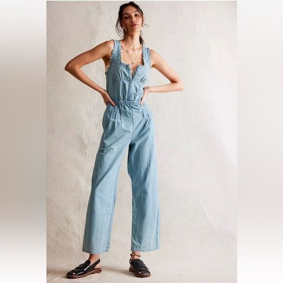 Free People Pants - FREE PEOPLE WE THE FREE LUCILLE DENIM JUMPSUIT WIDE LEG COLOR DAYDREAMS SIZE SM